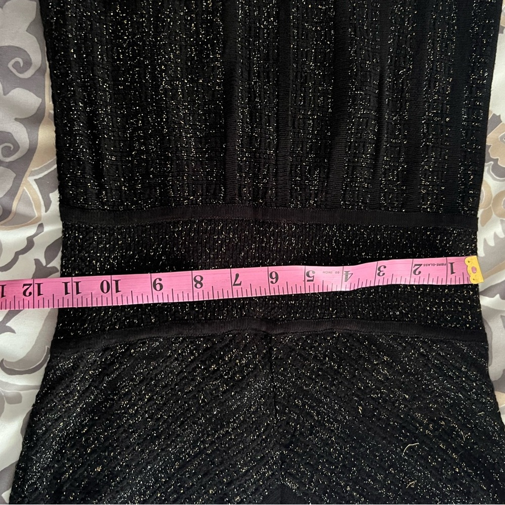 Guess Elegant Black and Gold Long Sleeve Dress - Picture 8 of 8